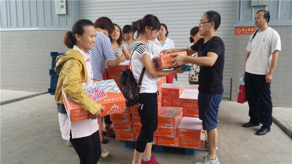 1711678823690464.jpg 180.jpg